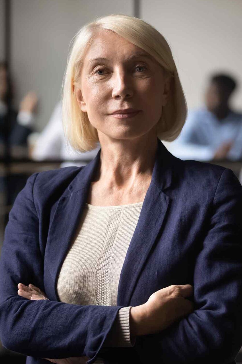 https://birdcomunica.com.br/wp-content/uploads/2019/02/team_04-850x1280.jpg